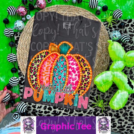 Pretty little pumpkin Adult Graphic Tee